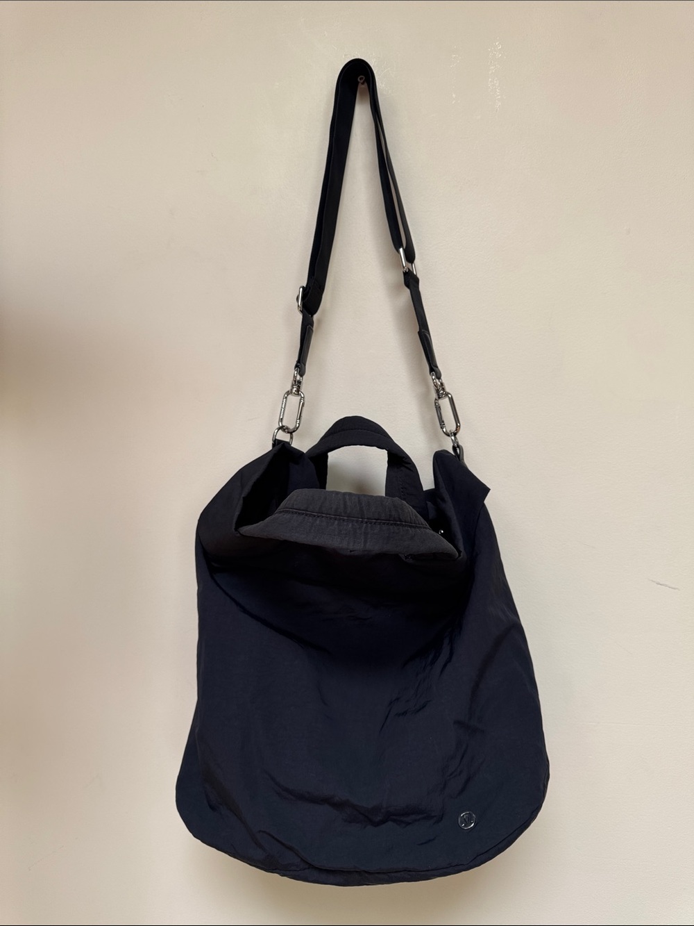 Lululemon Black unisex Nylon Shoulder Tote Bag
